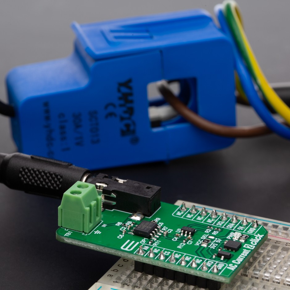 AC Current 2 Click - For AC current measurement | MIKROE-6579
