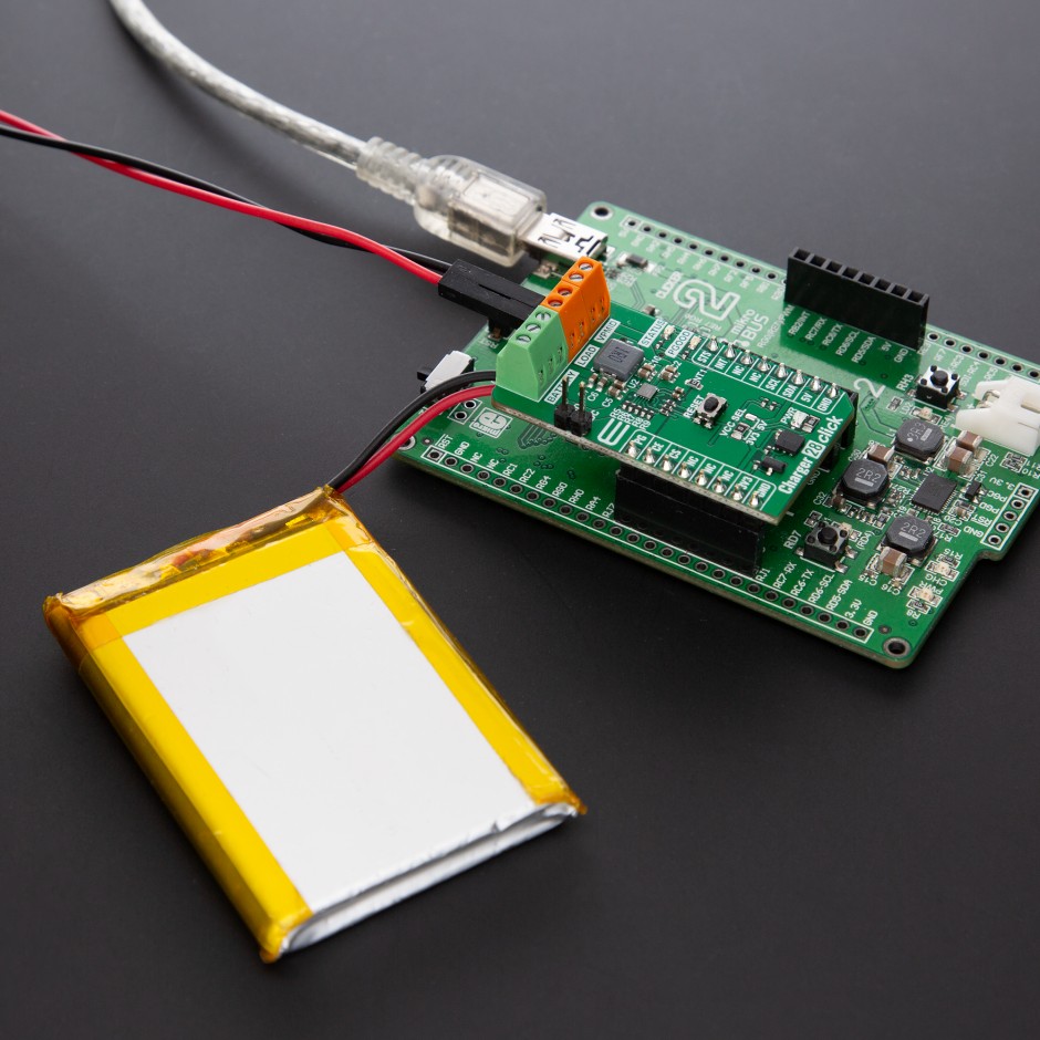 Charger 28 Click - 5A Switch-Mode Battery Charger | MIKROE-6519
