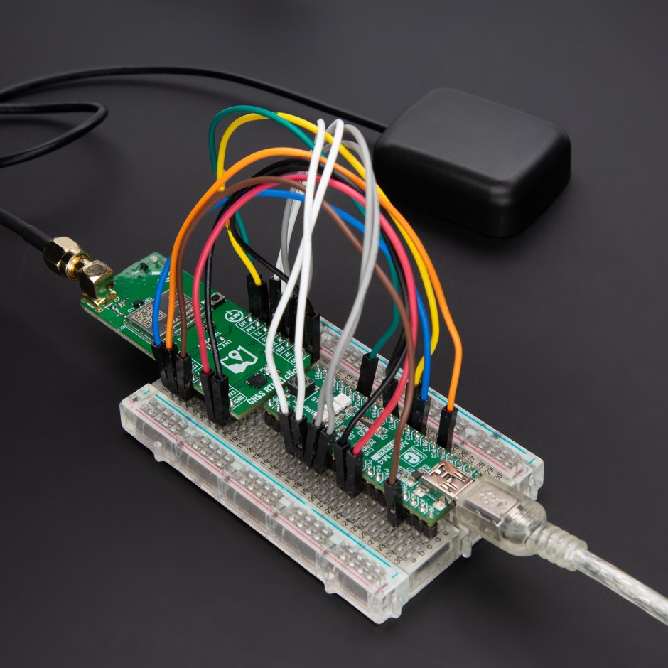 GNSS RTK 4 Click - For GNSS positioning with RTK support | MIKROE-6580