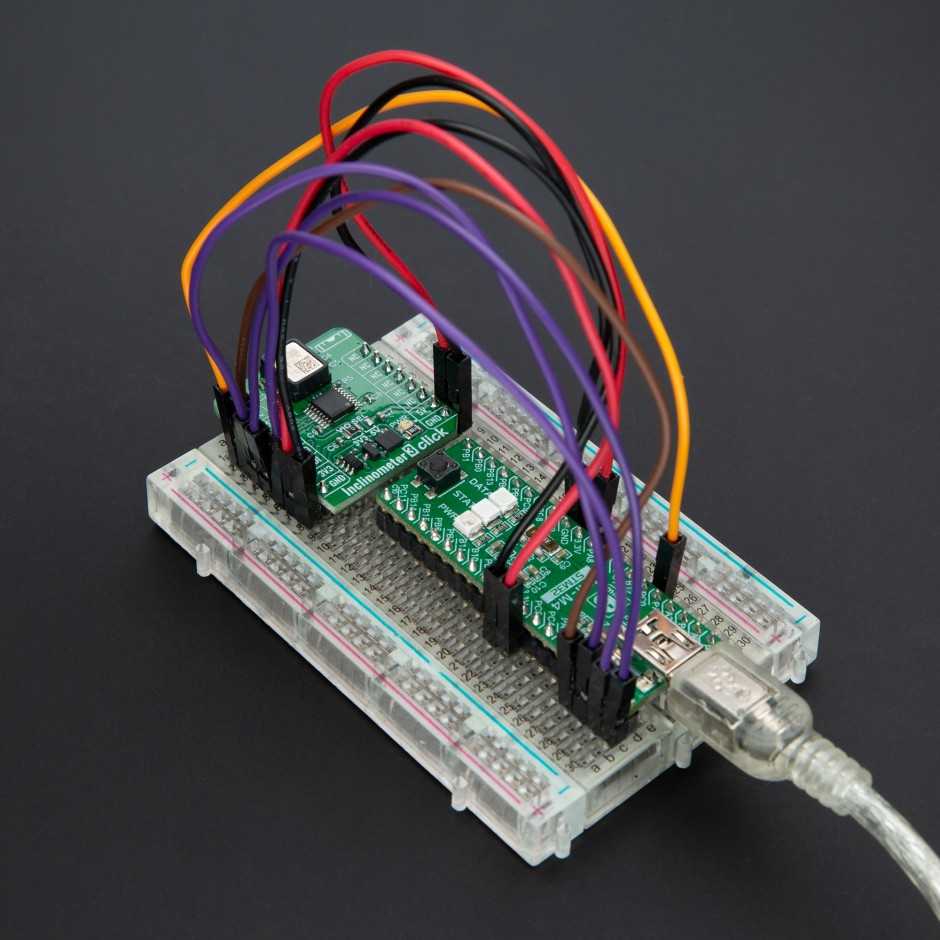 Inclinometer 3 Click with SCL3400-D01 Tilt Sensor