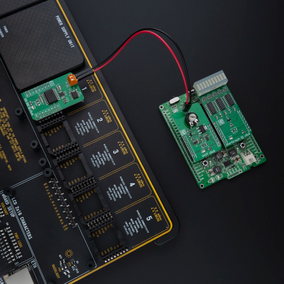 ISO ADC 2 Click | AD7091R Isolated ADC Module