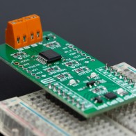 Load Cell 8 Click with ZSC31050 Sensor Signal Conditioner