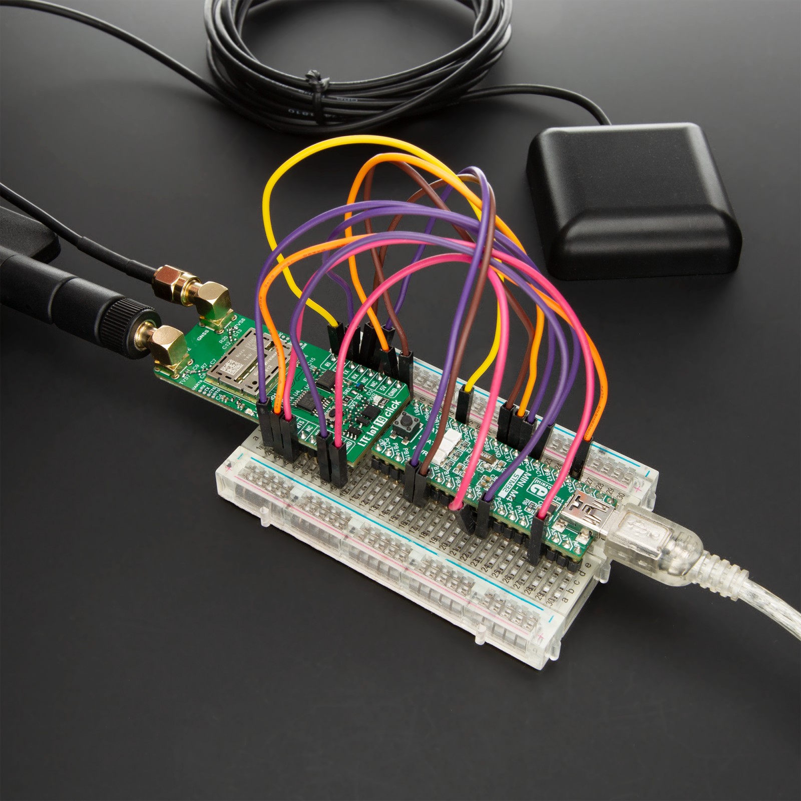 LTE IoT 19 Click - LTE Cat-M1&Cat-NB2 module | MIKROE-6803