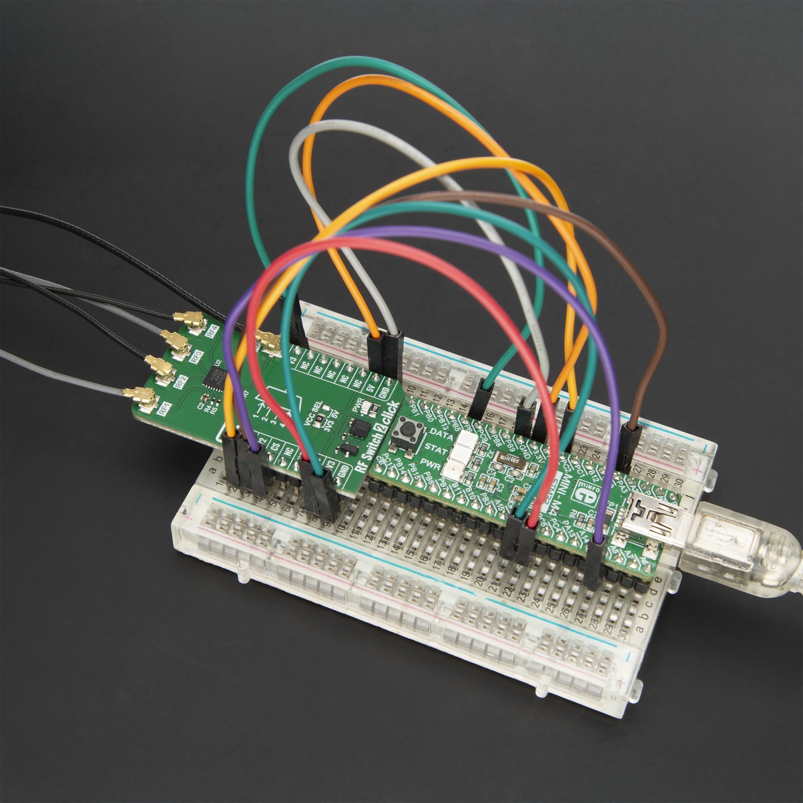 RF Switch 2 Click - 6GHz SP4T RF Switch | MIKROE-6914
