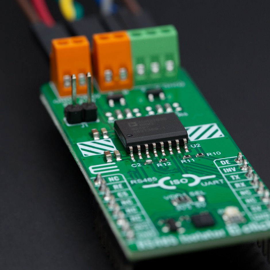 RS485 Isolator 3 Click