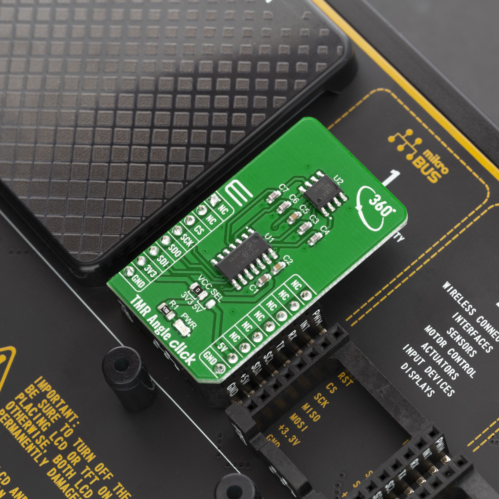 TLE5501 TMR Angle Sensor Click board™ | MIKROE
