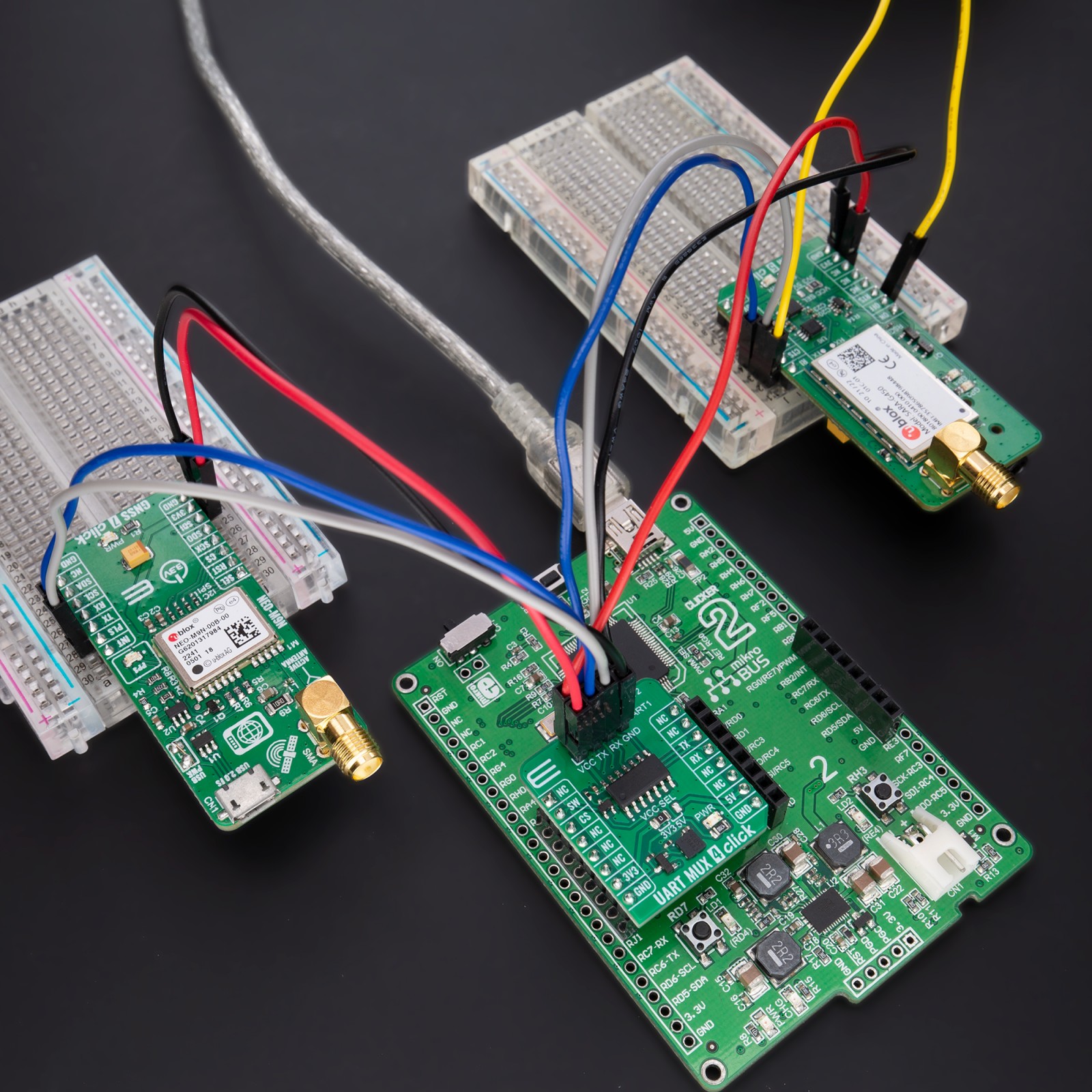 UART MUX 4 Click